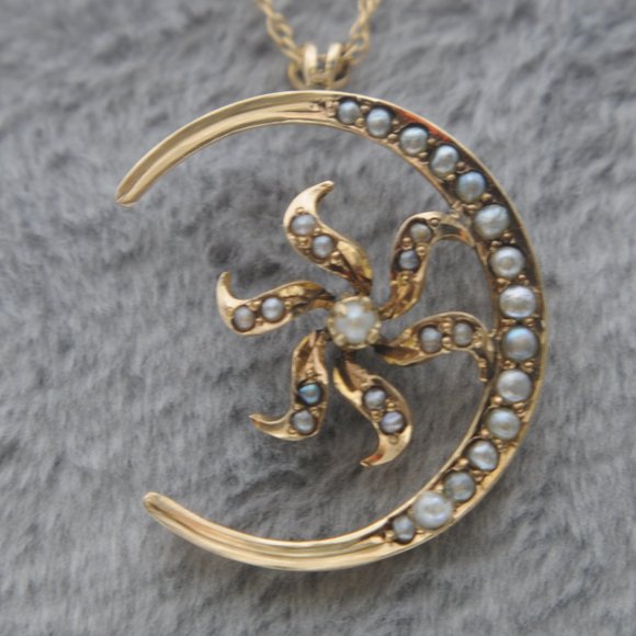 Victorian 14K YGold Cresent Moon Starburst Flower with Pearl and Seed Pearls - Picture 7 of 10